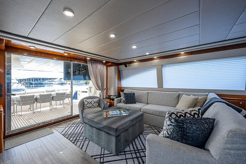 La Bella Vita Yacht Photos Pics 