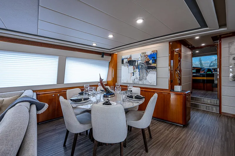 La Bella Vita Yacht Photos Pics 