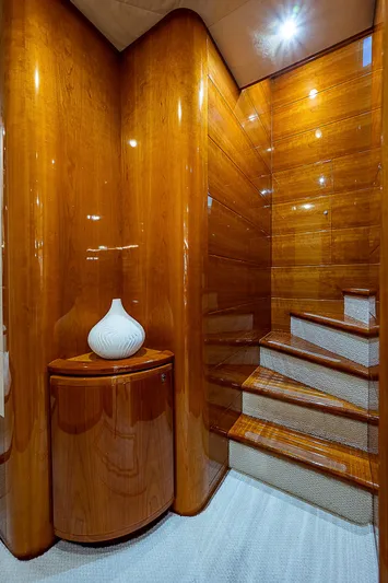 La Bella Vita Yacht Photos Pics 