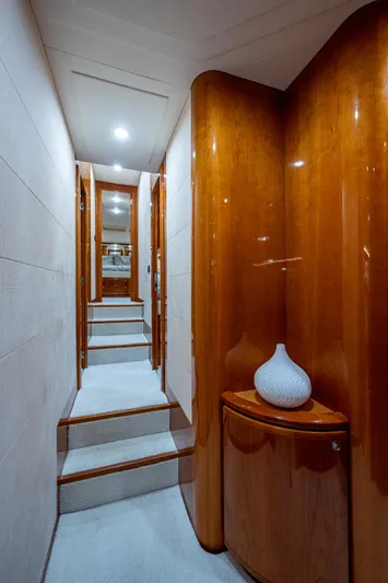 La Bella Vita Yacht Photos Pics 