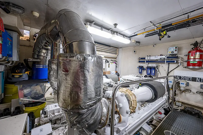 La Bella Vita Yacht Photos Pics 