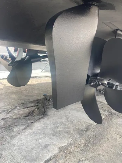 La Bella Vita Yacht Photos Pics 