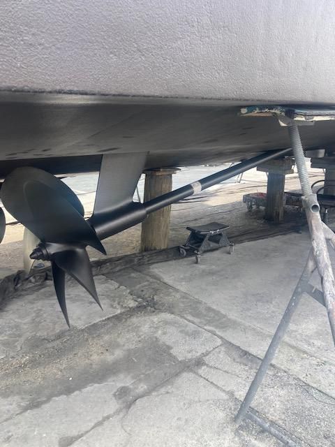 2006 Ferretti Yachts 83 