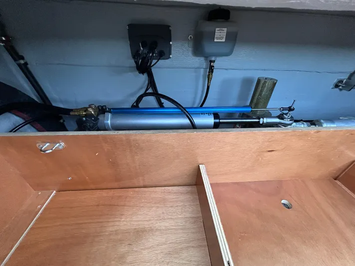 Kiri Maia Yacht Photos Pics 