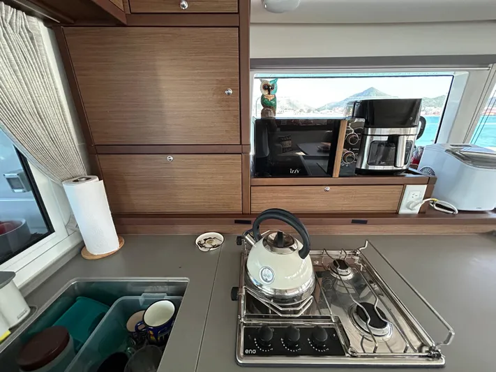 Kiri Maia Yacht Photos Pics 