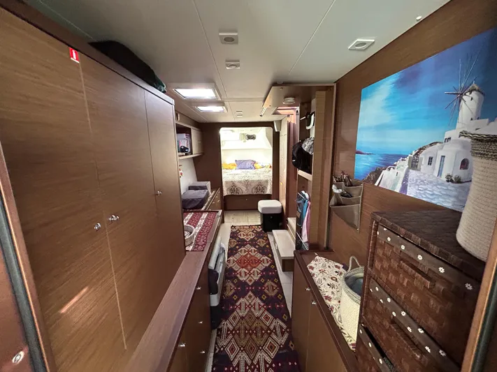 Kiri Maia Yacht Photos Pics 