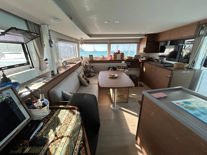 Kiri Maia Yacht Photos Pics 