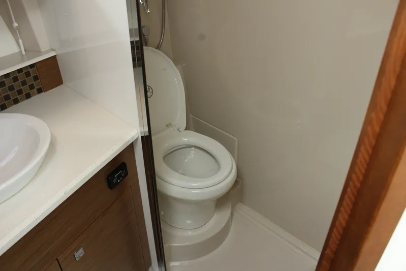 To The Moon And Back Yacht Photos Pics 