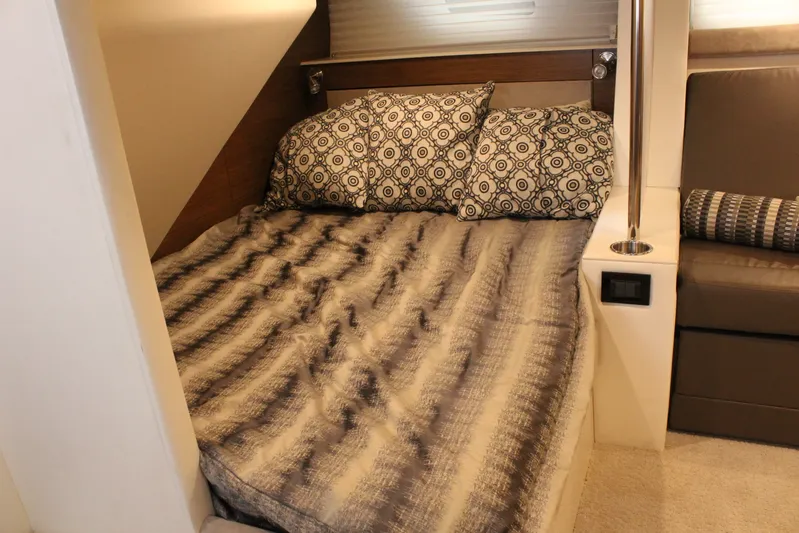 To The Moon And Back Yacht Photos Pics 