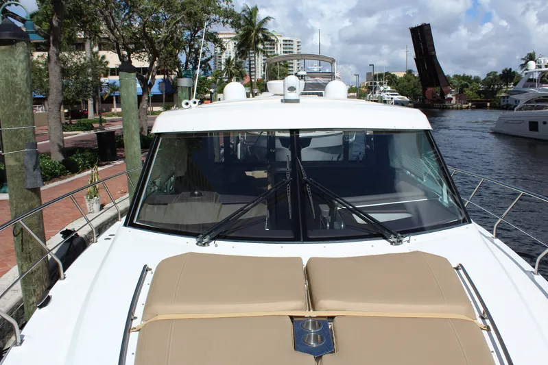 To The Moon And Back Yacht Photos Pics 