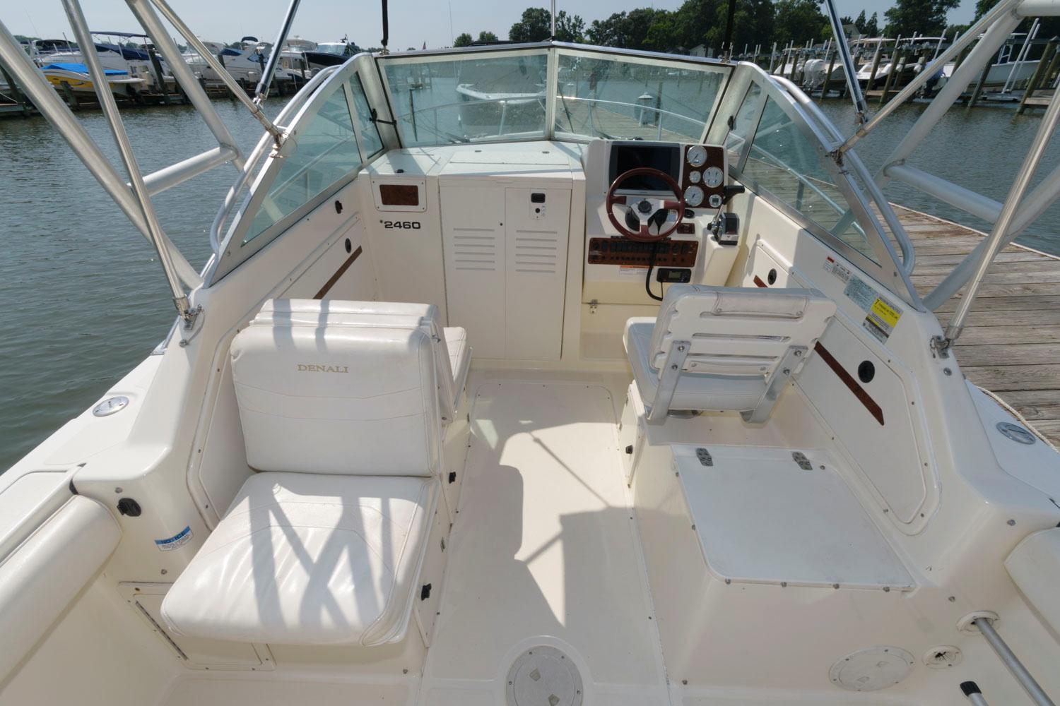 2001 Pursuit 2460 Denali Saltwater Fishing for sale YachtWorld