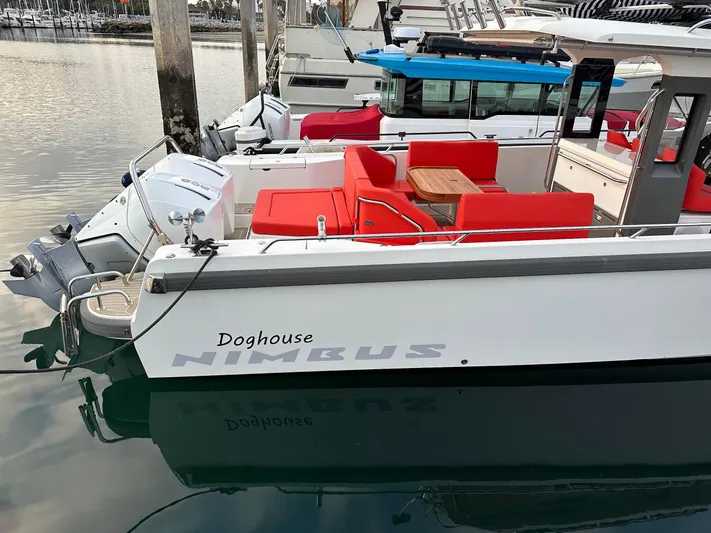 Dog House Yacht Photos Pics 