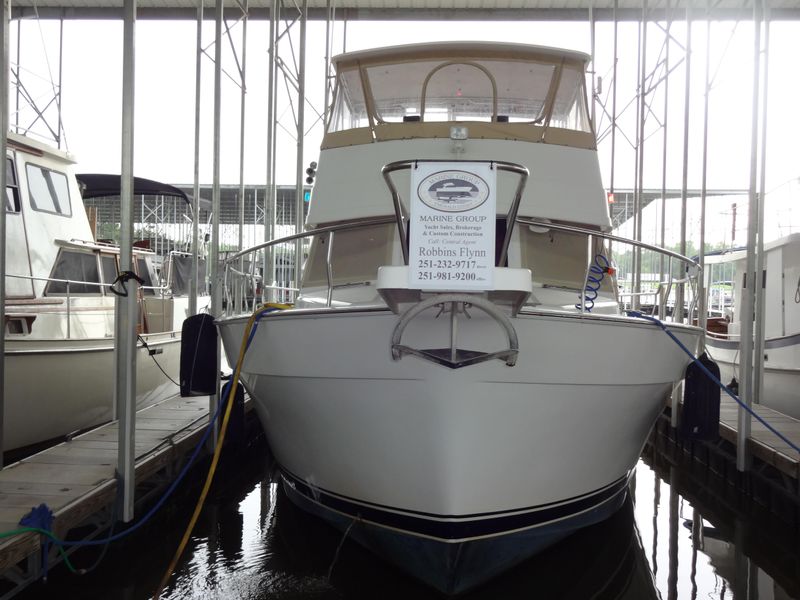 2005 Mainship MAINSHIP 430 FAST TRAWLER