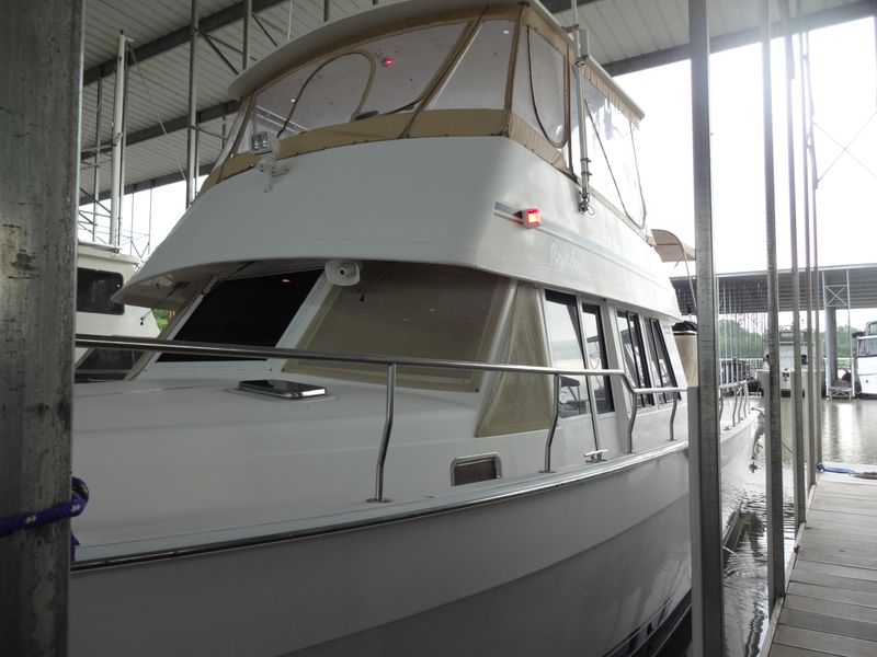 2005 Mainship MAINSHIP 430 FAST TRAWLER