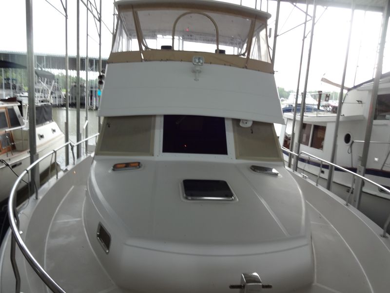 2005 Mainship MAINSHIP 430 FAST TRAWLER