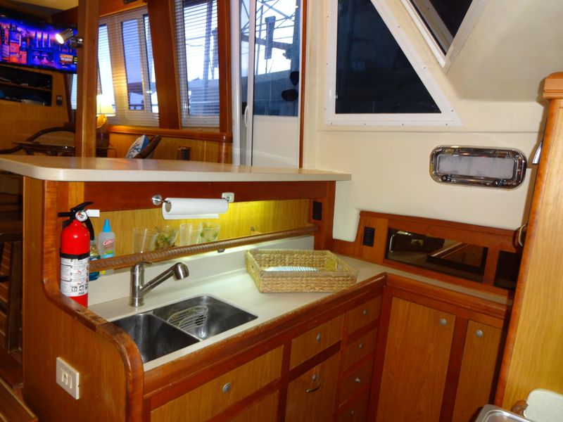 2005 Mainship MAINSHIP 430 FAST TRAWLER