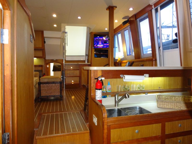 2005 Mainship MAINSHIP 430 FAST TRAWLER