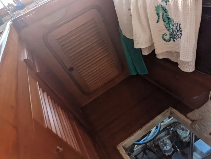 Owl Nest Yacht Photos Pics 