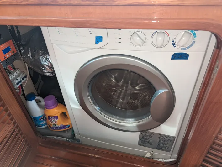 Owl Nest Yacht Photos Pics 