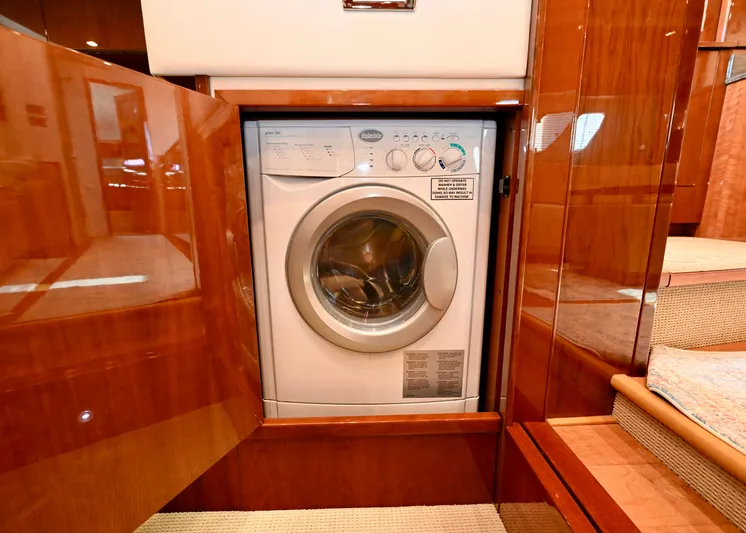 Ukrainian Sea Goddess Yacht Photos Pics 