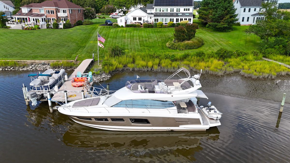 2016 Prestige 50 