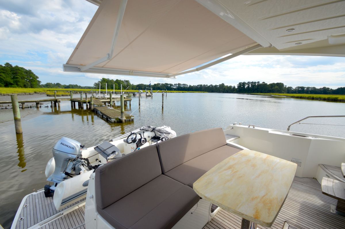 2016 Prestige 50 