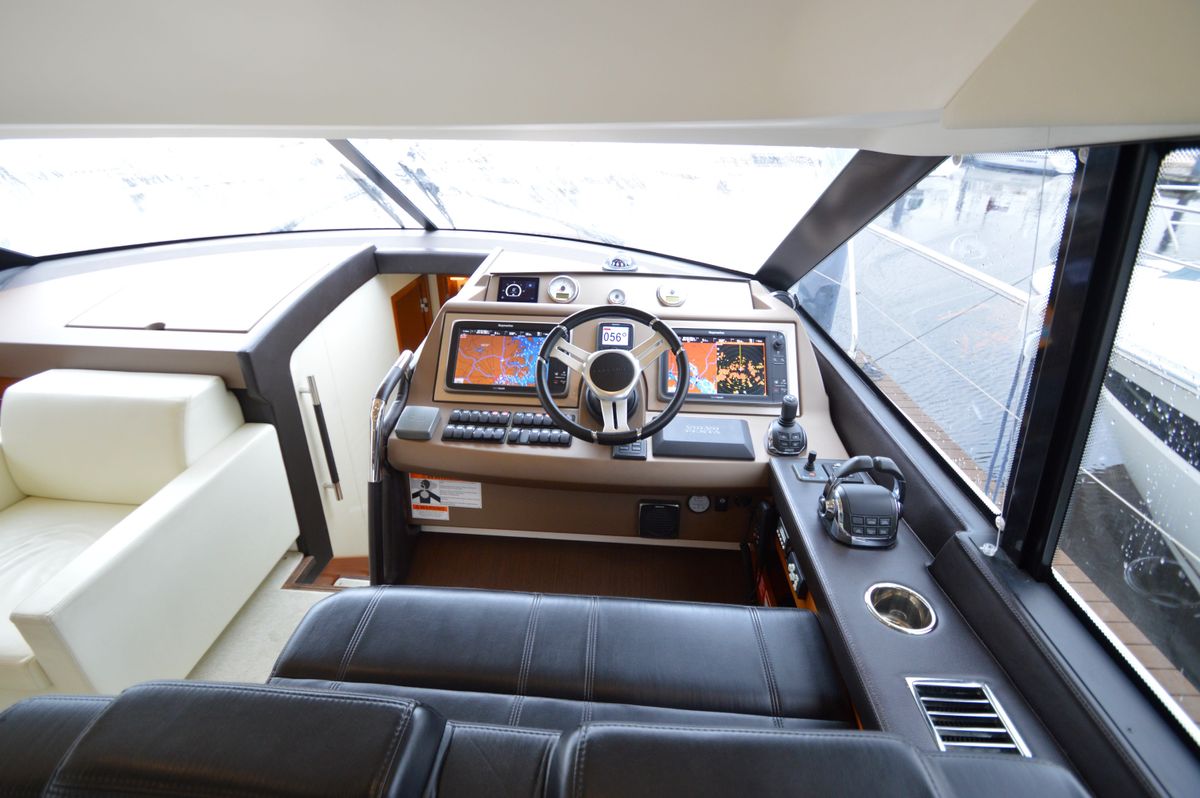 2016 Prestige 50 
