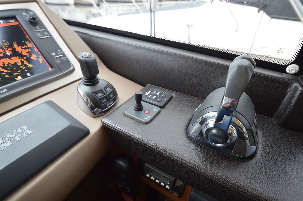 2016 Prestige 50 