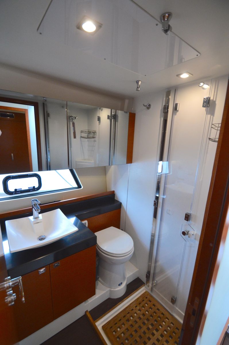 2016 Prestige 50 