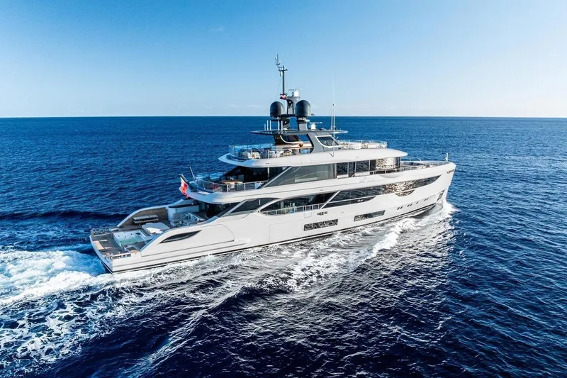  Yacht Photos Pics Luxury yacht Benetti Oasis 40, 2024 model, cruising on open sea.