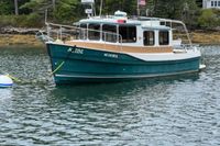 2013 Ranger Tugs R-27 Tug