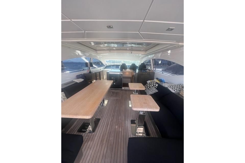 2009 Mangusta 72 