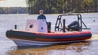 Fluid Watercraft 23 SAR