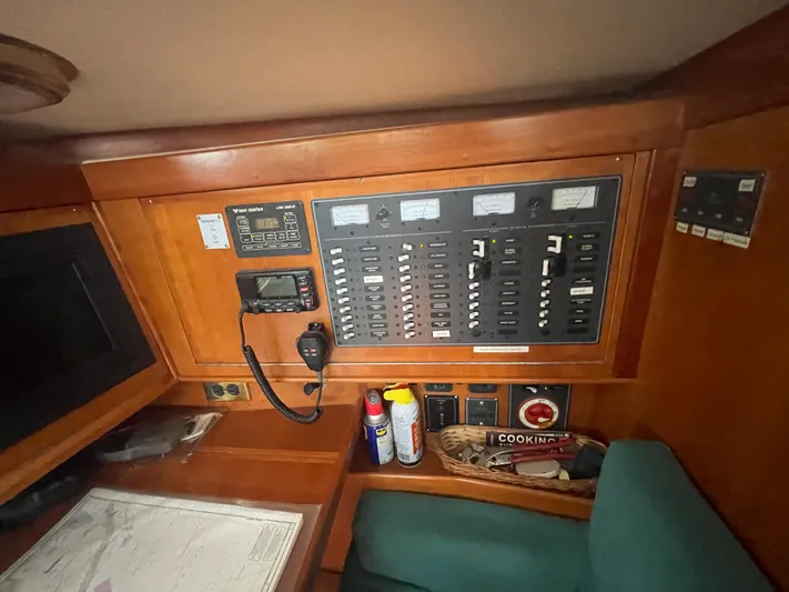  Yacht Photos Pics Control panel of a 2001 Tartan 4100 sailboat with navigation equipment.