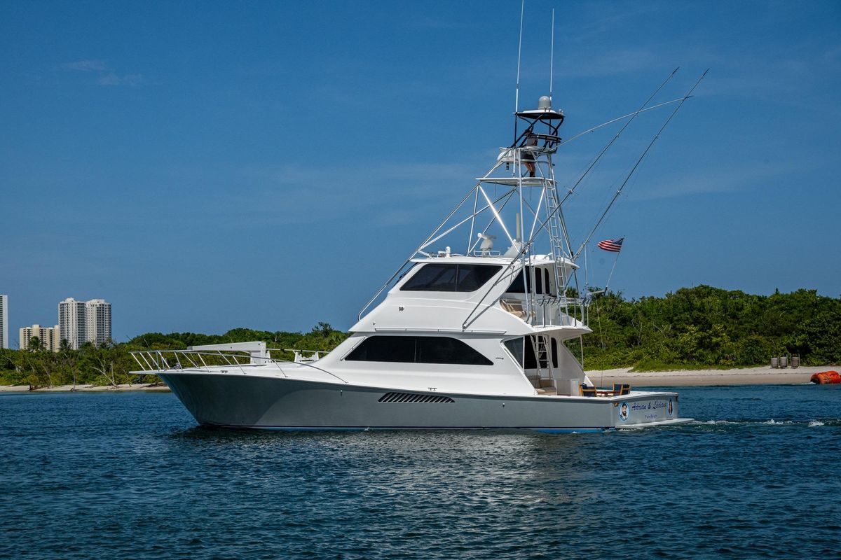 2005 Viking 61 