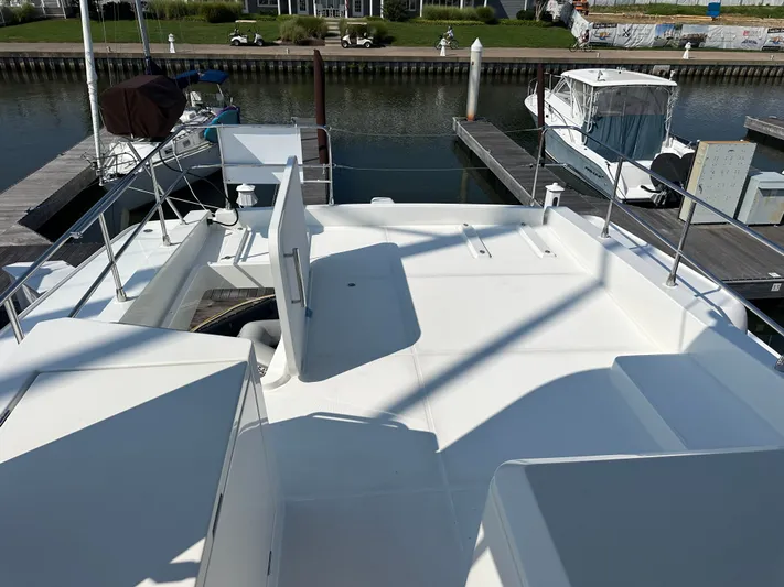 Mischief Yacht Photos Pics 