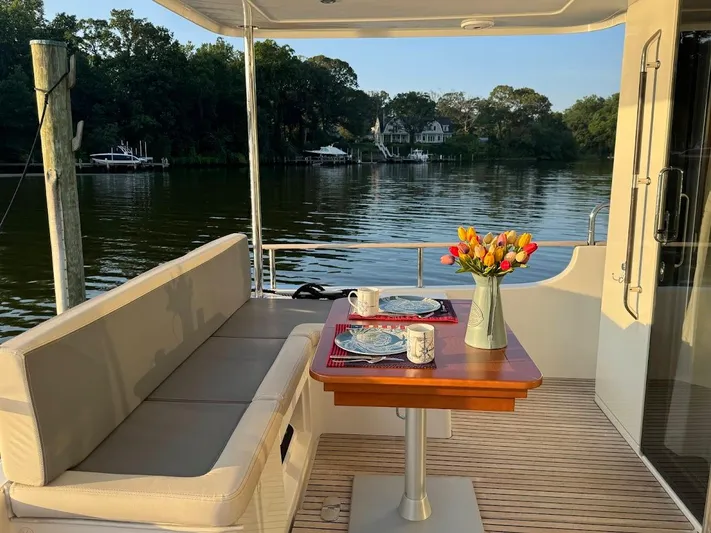 Mischief Yacht Photos Pics 