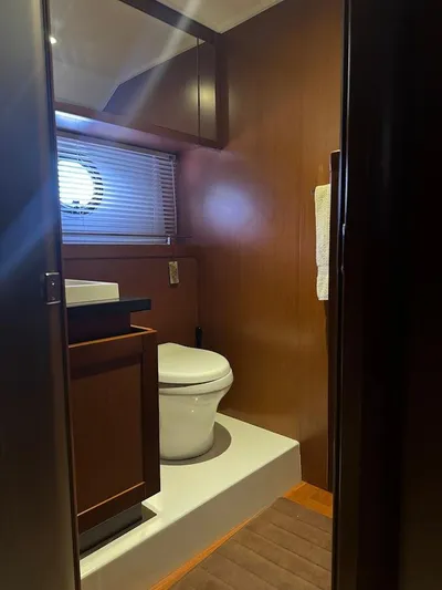 Mischief Yacht Photos Pics 