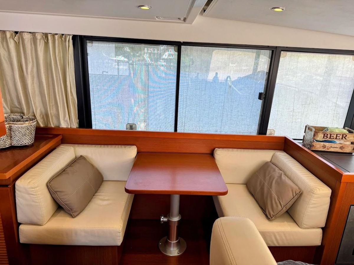 2014 Beneteau 50 