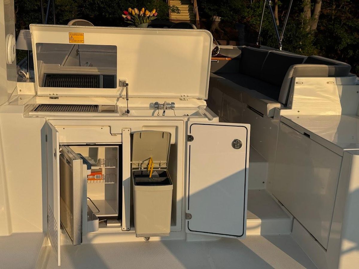 2014 Beneteau 50 