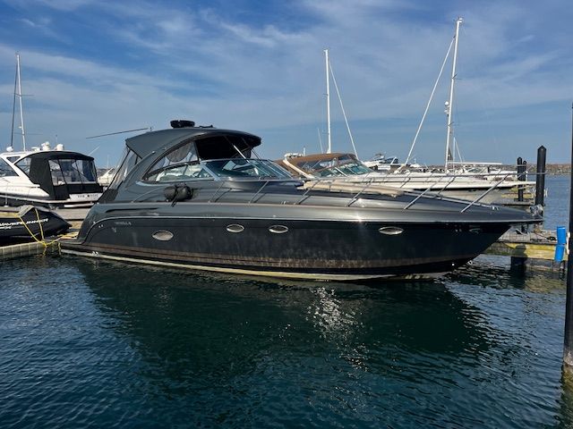 Formula 37 Performance Cruiser