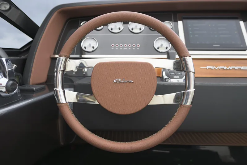 Amare Yacht Photos Pics 