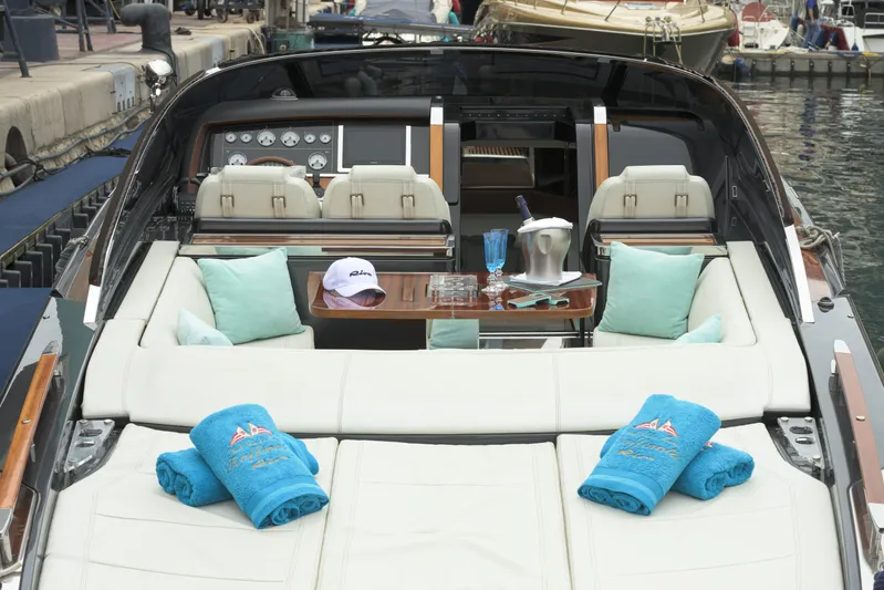 Amare Yacht Photos Pics 