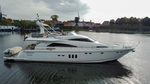 2009 Fairline Squadron 70