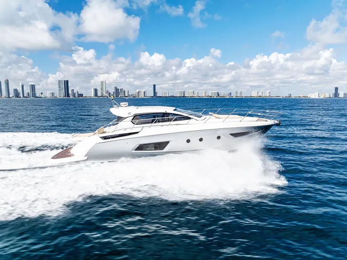 Manik Yacht Photos Pics 