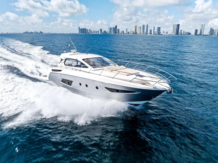 Manik Yacht Photos Pics 