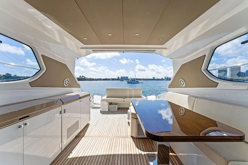 Manik Yacht Photos Pics Luxurious interior of 2016 Azimut Atlantis 50 yacht with ocean view.