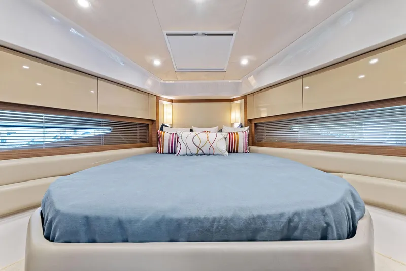 Manik Yacht Photos Pics 