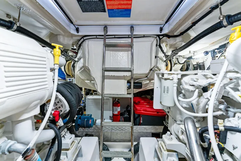 Manik Yacht Photos Pics 