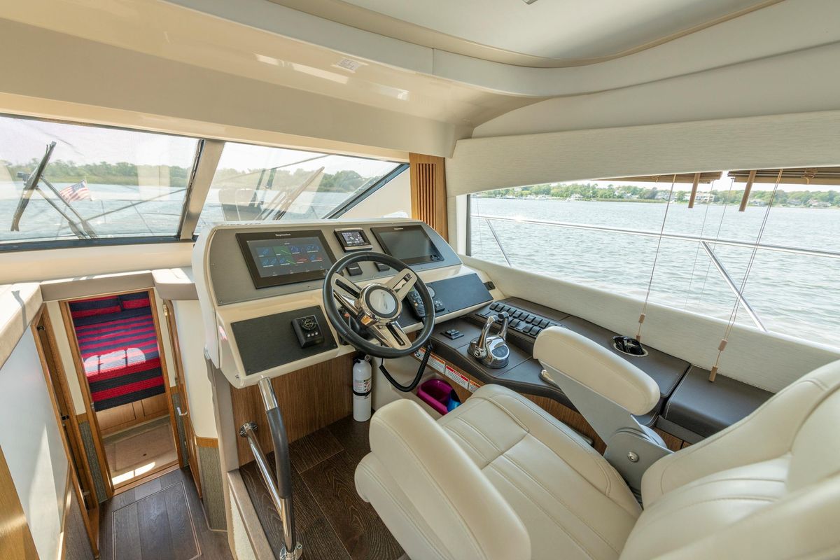 2017 Sea Ray 50 